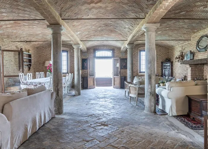 فيلة Ca De Poi - Tabiano Castle Country سالسوماجّوري تيرمي