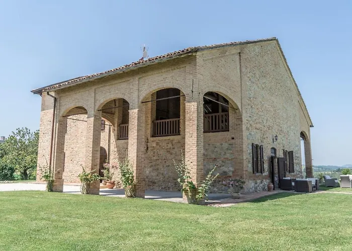 Ca De Poi - Tabiano Castle Country 萨尔索马焦雷泰尔梅